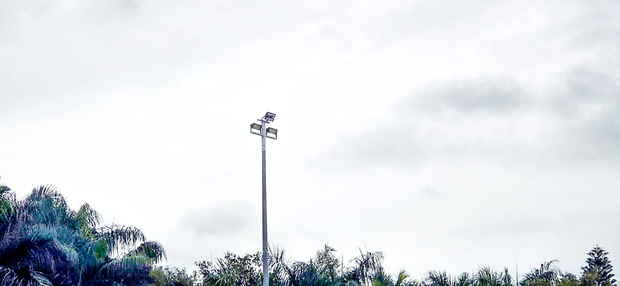 Modul lampu sorot SFM untuk kebutuhan penerangan industri